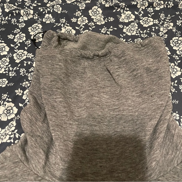 Nike Running Division Sweatshirt - Picture 4 of 5